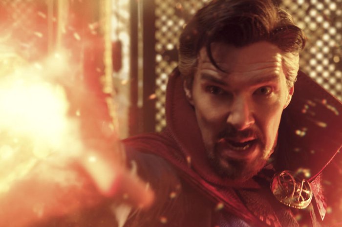 Review de Doutor Estranho no Multiverso da Loucura: Espetáculo especial com falhas frustrantes