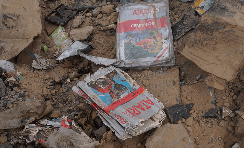 John e Brenda Romero dizem que a indústria parece estar em pior situação do que durante a crise dos jogos na América do Norte em 1983.