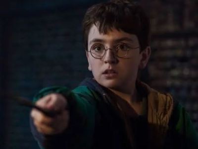 Novo trailer de Harry Potter revela cenas com Snape, quadribol e o Chapéu&nbsp;Seletor.