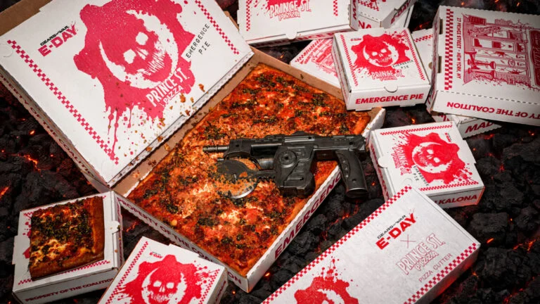 Xbox revela cortador de pizza Lancer de Gears of War, que esgota&nbsp;imediatamente